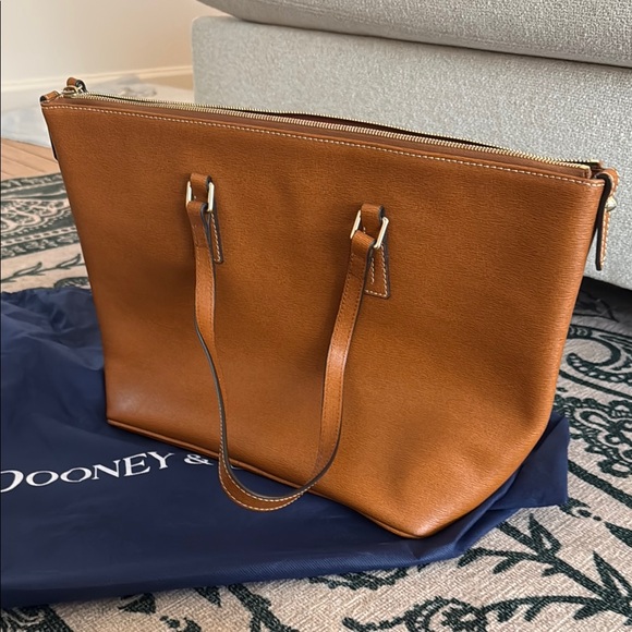Dooney & Bourke Tan Leather Tote Bag - Picture 4 of 5